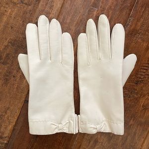 White finale gloves